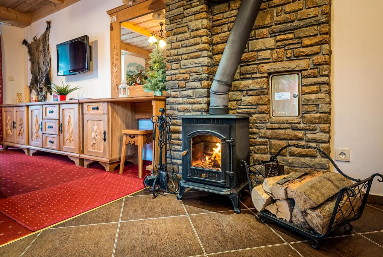 Apartamenty Z Widokiem Na Tatry Cztery Pory Roku Koscielisko Exterior photo