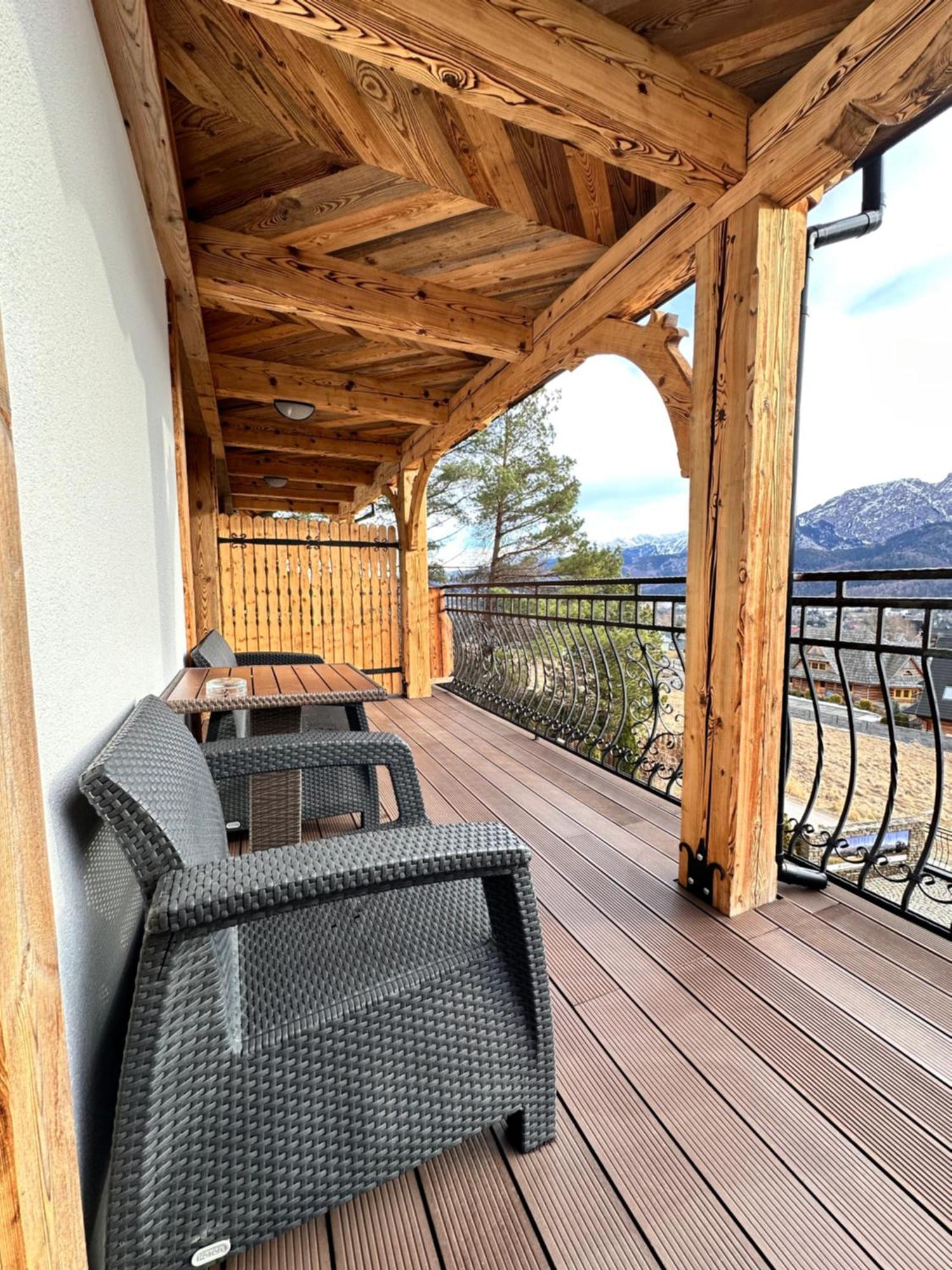Apartamenty Z Widokiem Na Tatry Cztery Pory Roku Koscielisko Exterior photo