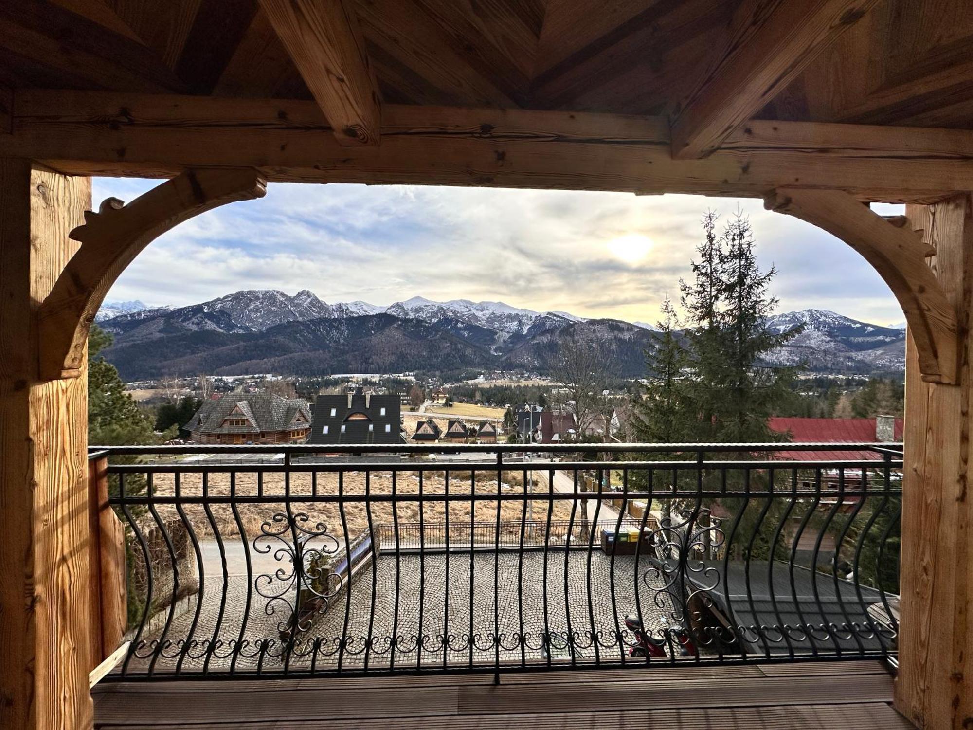 Apartamenty Z Widokiem Na Tatry Cztery Pory Roku Koscielisko Exterior photo