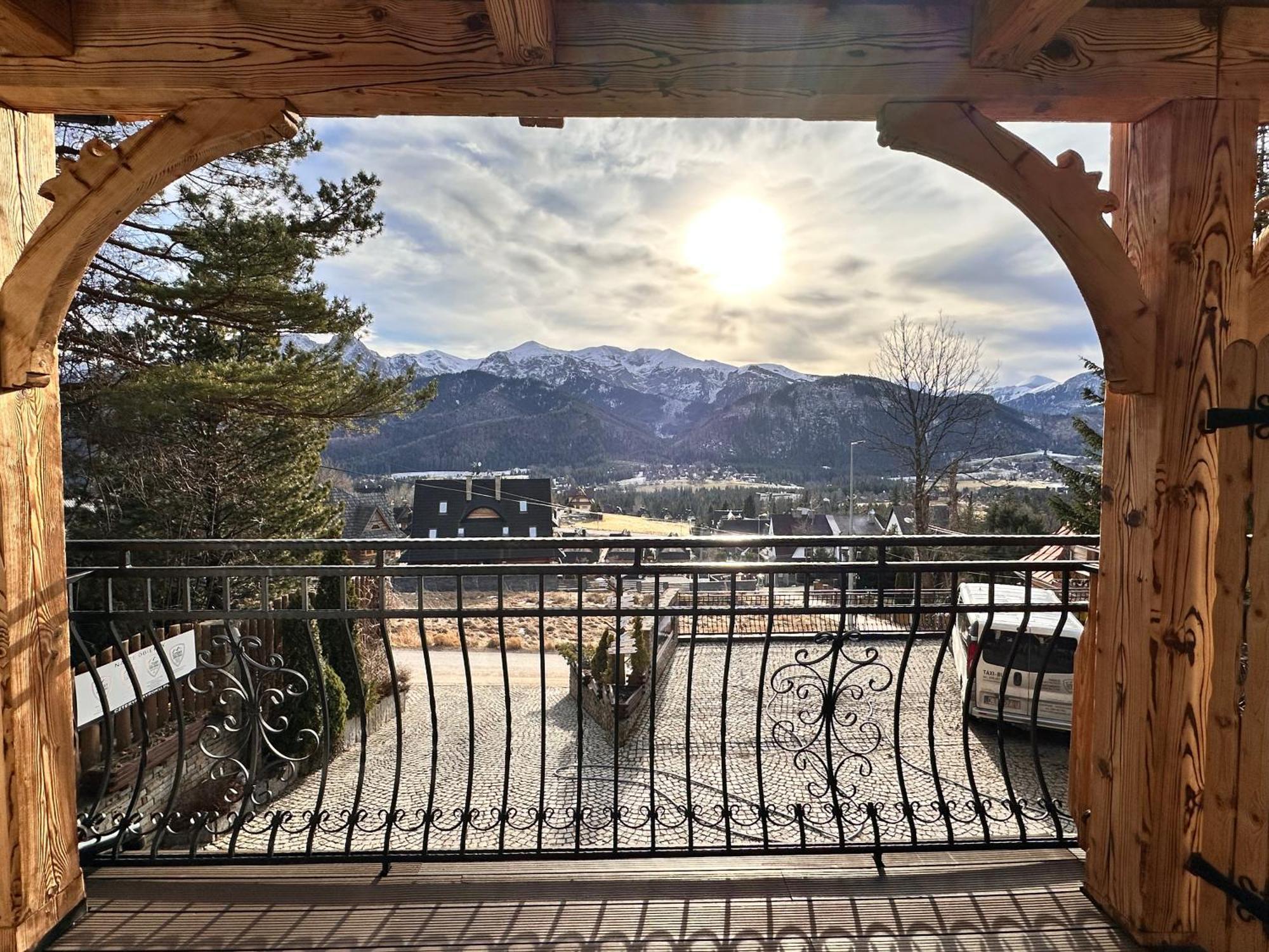 Apartamenty Z Widokiem Na Tatry Cztery Pory Roku Koscielisko Exterior photo